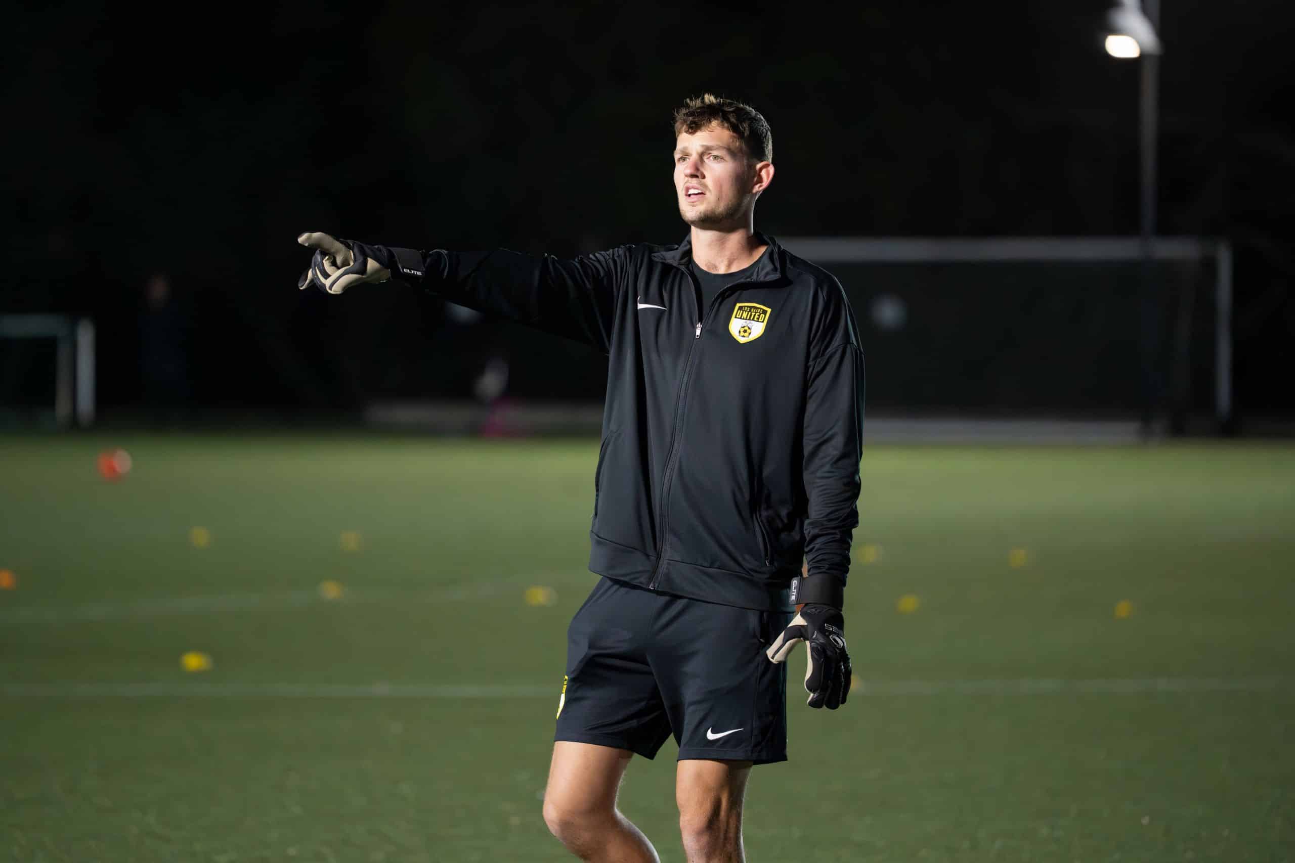 Former professional goalie Kian Van Der Meer works with our athletes at Los Gatos United during Friday night goalkeeper training at Creekside (photo by Efrain Talamantes).